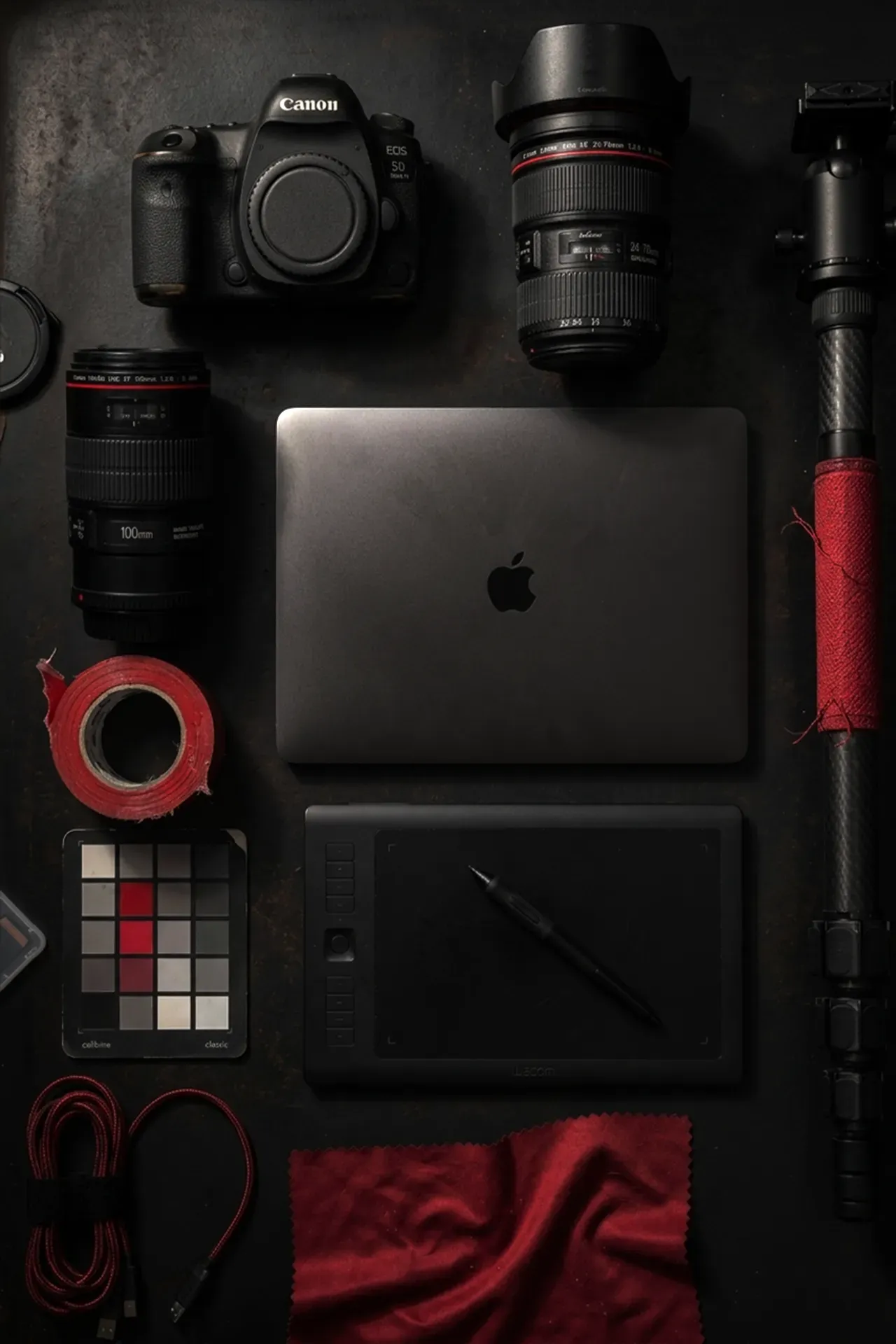 Studio services by Edwing Roncal